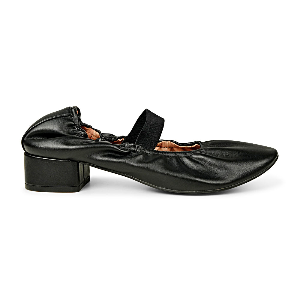 Bata Miami 6316320 Women’s Black Elastic-Strap Pumps