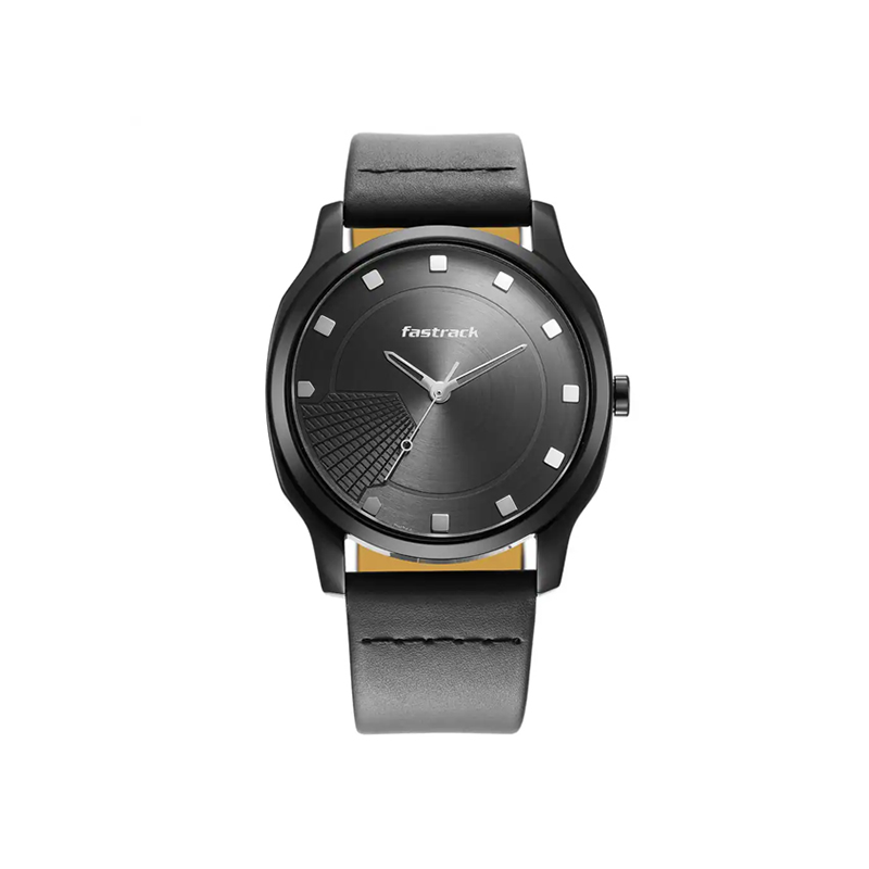 Fastrack Stunners 3255NL01 Quartz Analog Leather Strap Men’s Watch