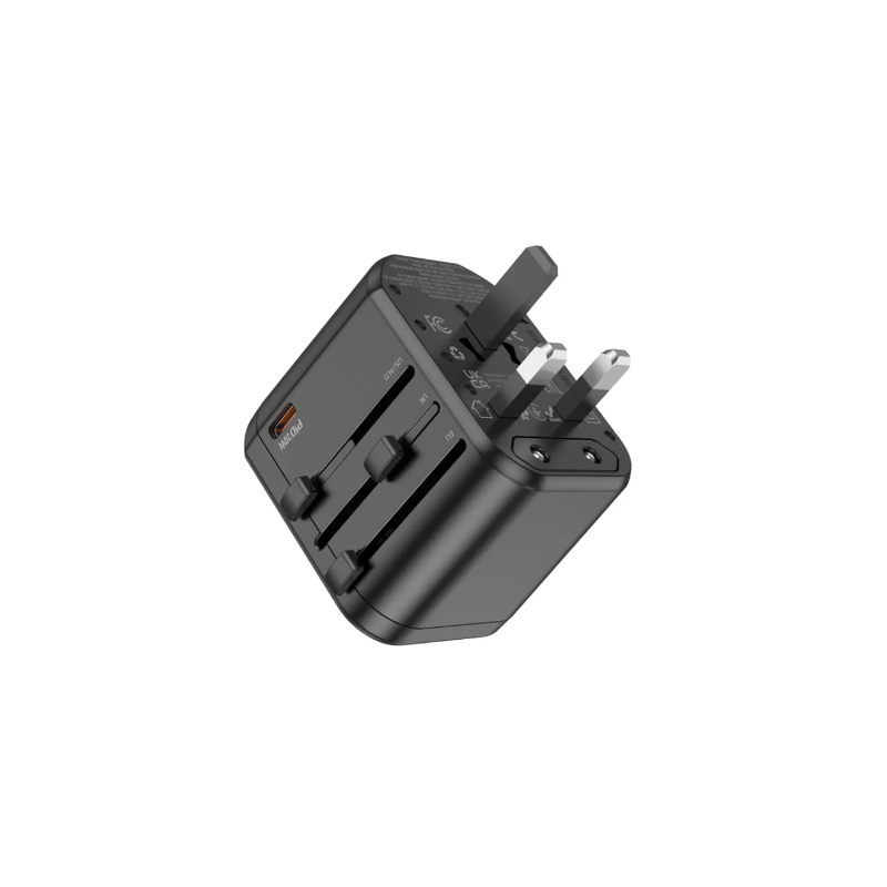 Hoco AC15 3-port PD20W Universal Charger - official view 4