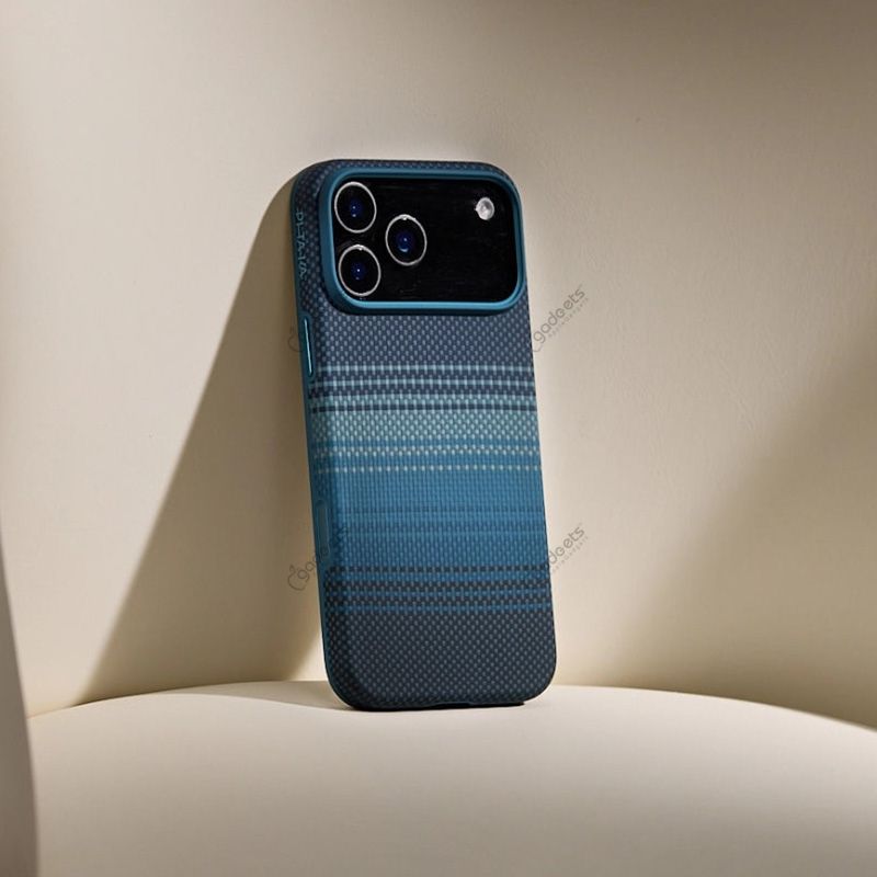 PITAKA  Aramid UltraGuard Case for iPhone 17 Series - official view 2