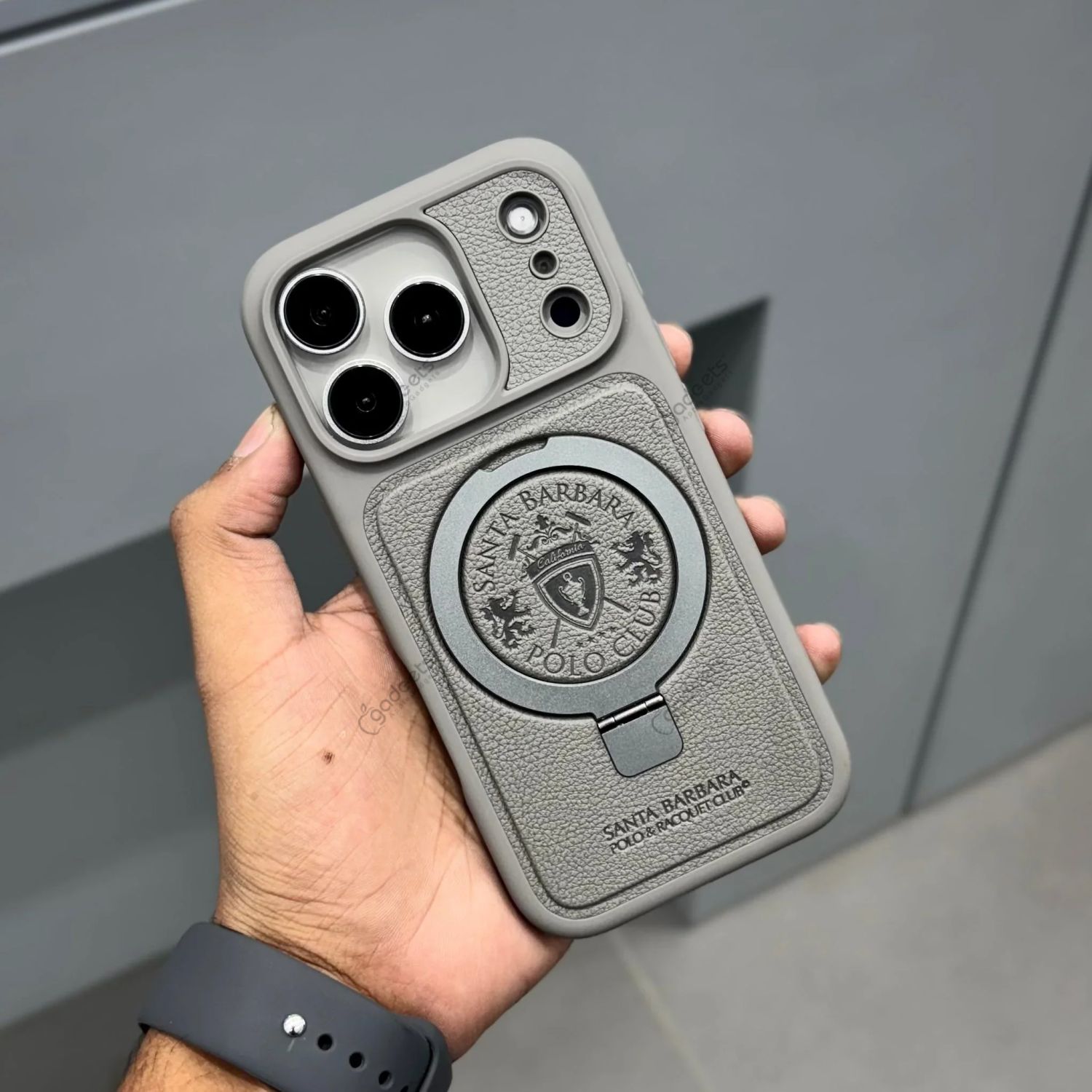 Santa Barbara Primo Series Leather Case for iPhone 17 Pro Max - official view 2
