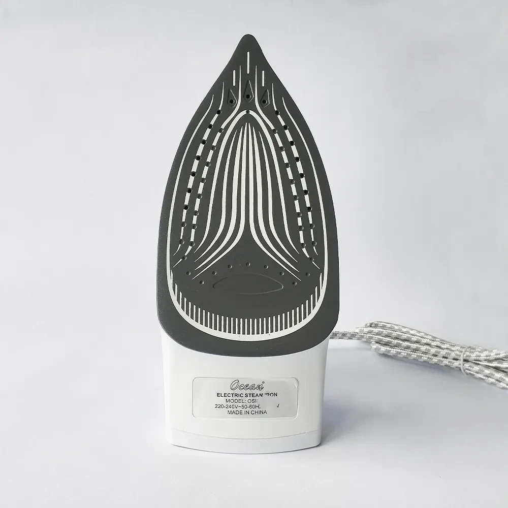 Ocean OSI808BC steam iron with ceramic soleplate, front view