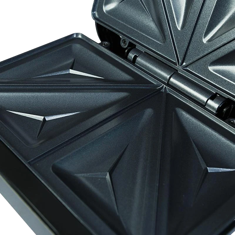 RedSwiss RSWM8121 2-slice sandwich maker, open cooking plates