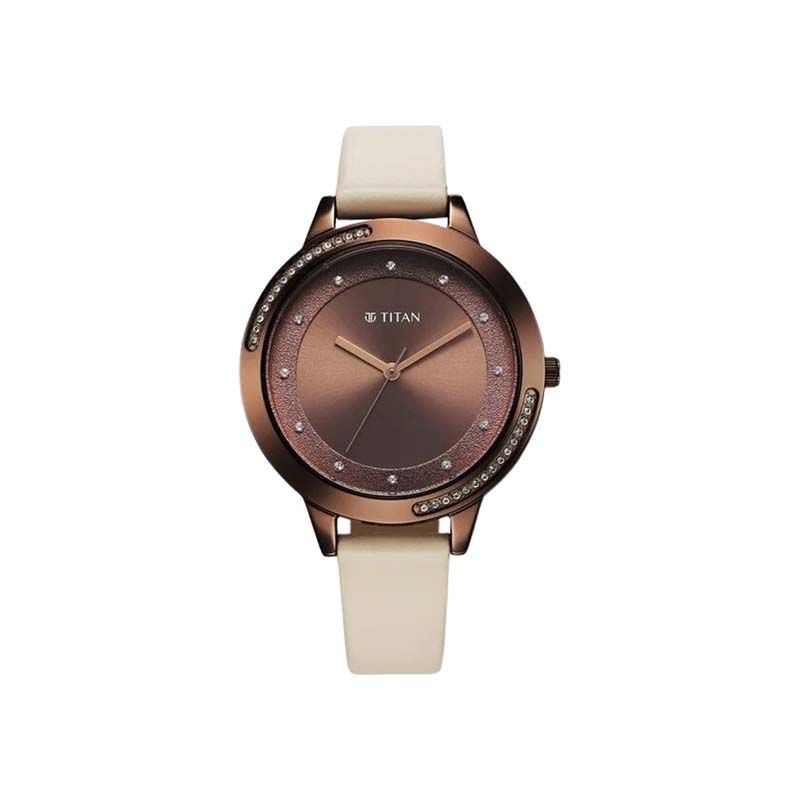 Titan Razzle Dazzle Quartz 2764QL01 Analog Leather Strap Women's Watch