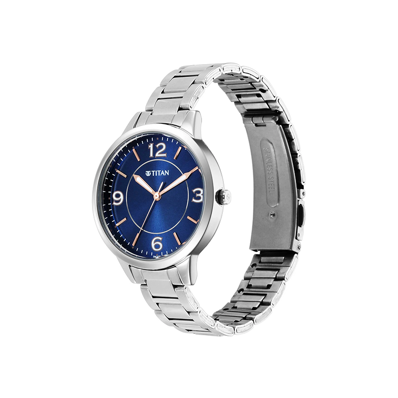 Titan Trendsetters 2617SM03 Quartz Stainless Steel Strap Women's Watch